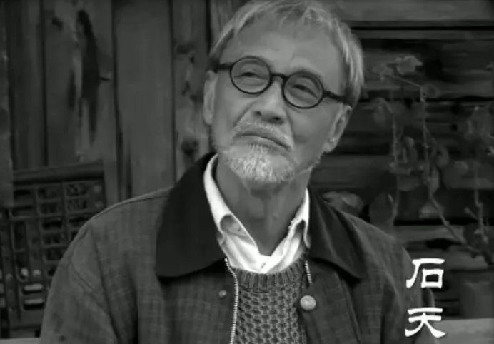香港著名演员石天因病逝世 曾出演《英雄本色2》